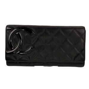 Calfskin Quilted Cambon Gusset Flap Wallet Black